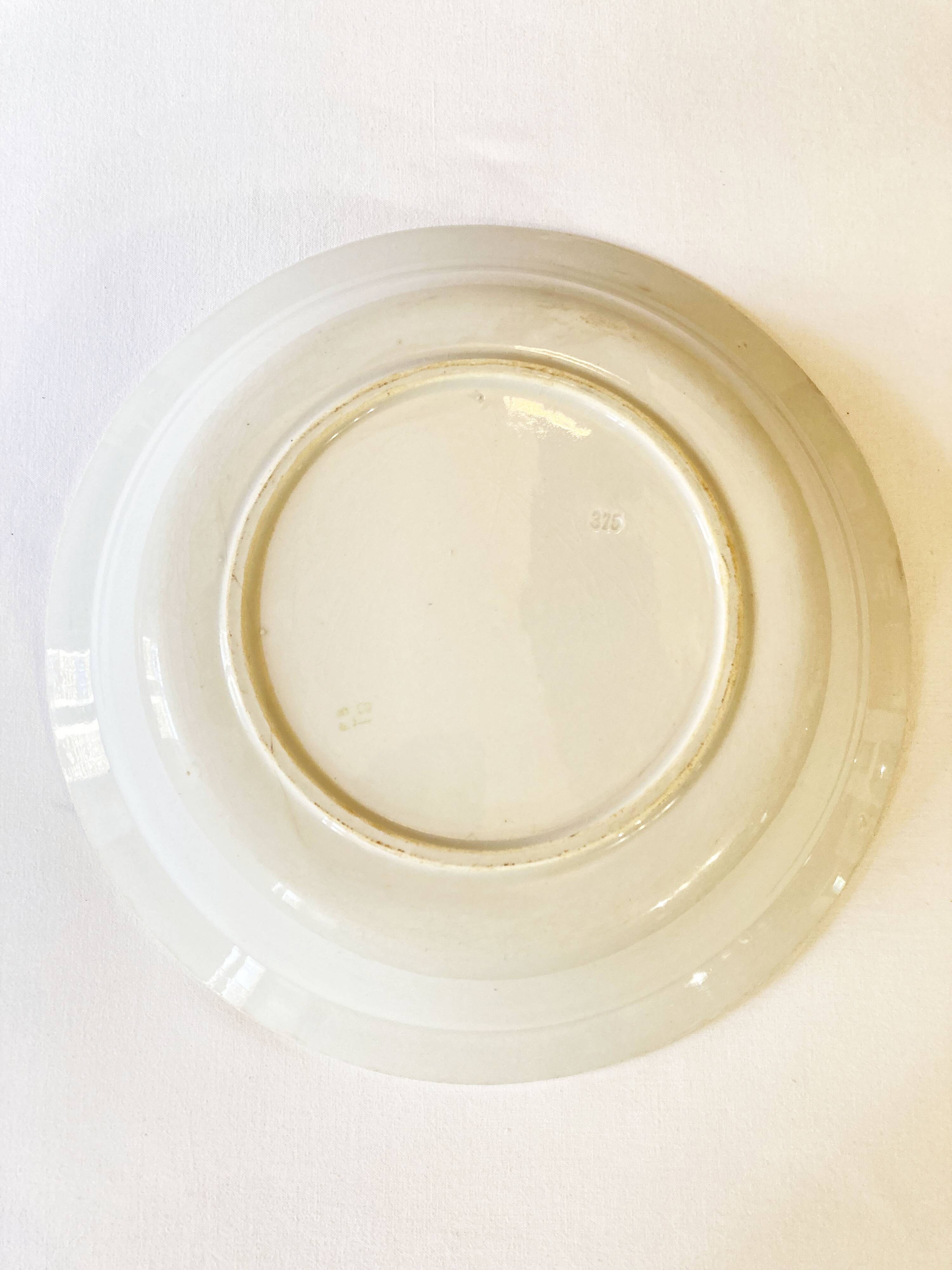 Dish with rose decoration