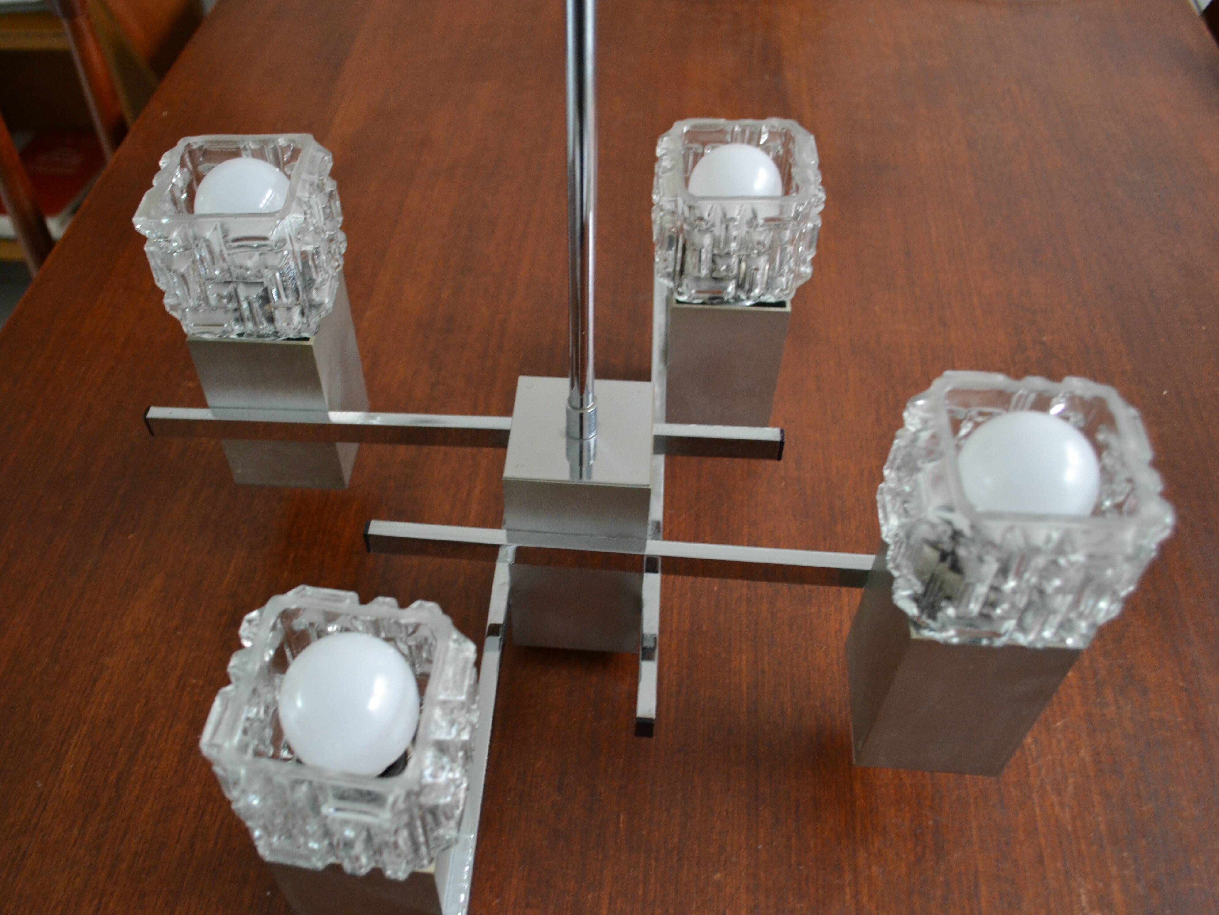 Maison Sciolari cubic chandelier with 4 chrome lights from the 70s