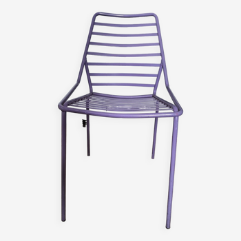 Chaise design Sandona pour Gaber modèle Link violet