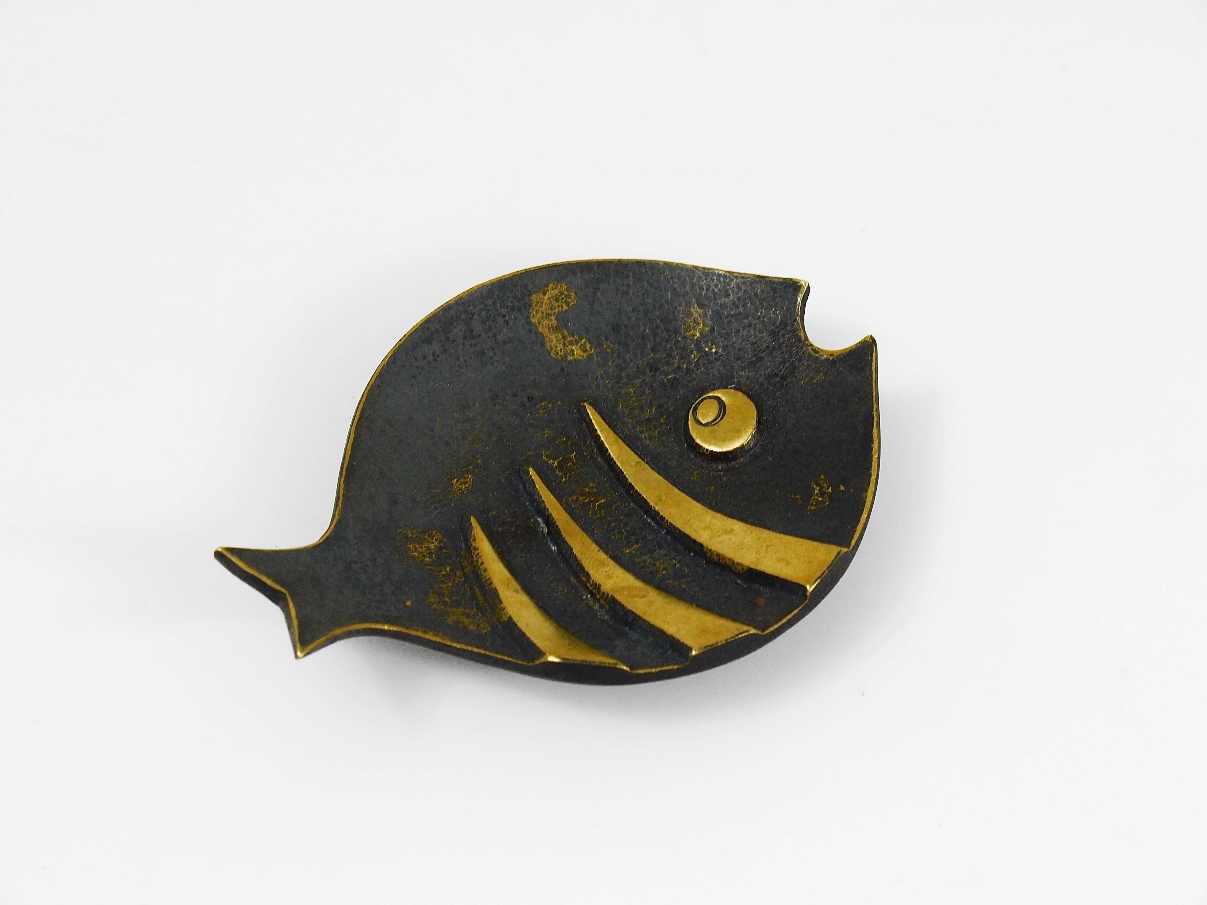 Brass fish ashtray by Walter Bosse, mid-century Herta Baller, Austria, 1950s.