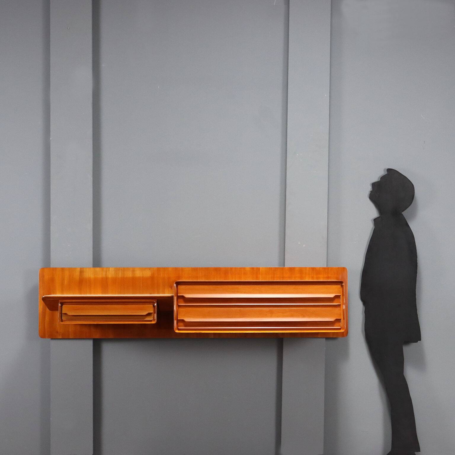 Wall-mounted chest of drawers from the 1960s