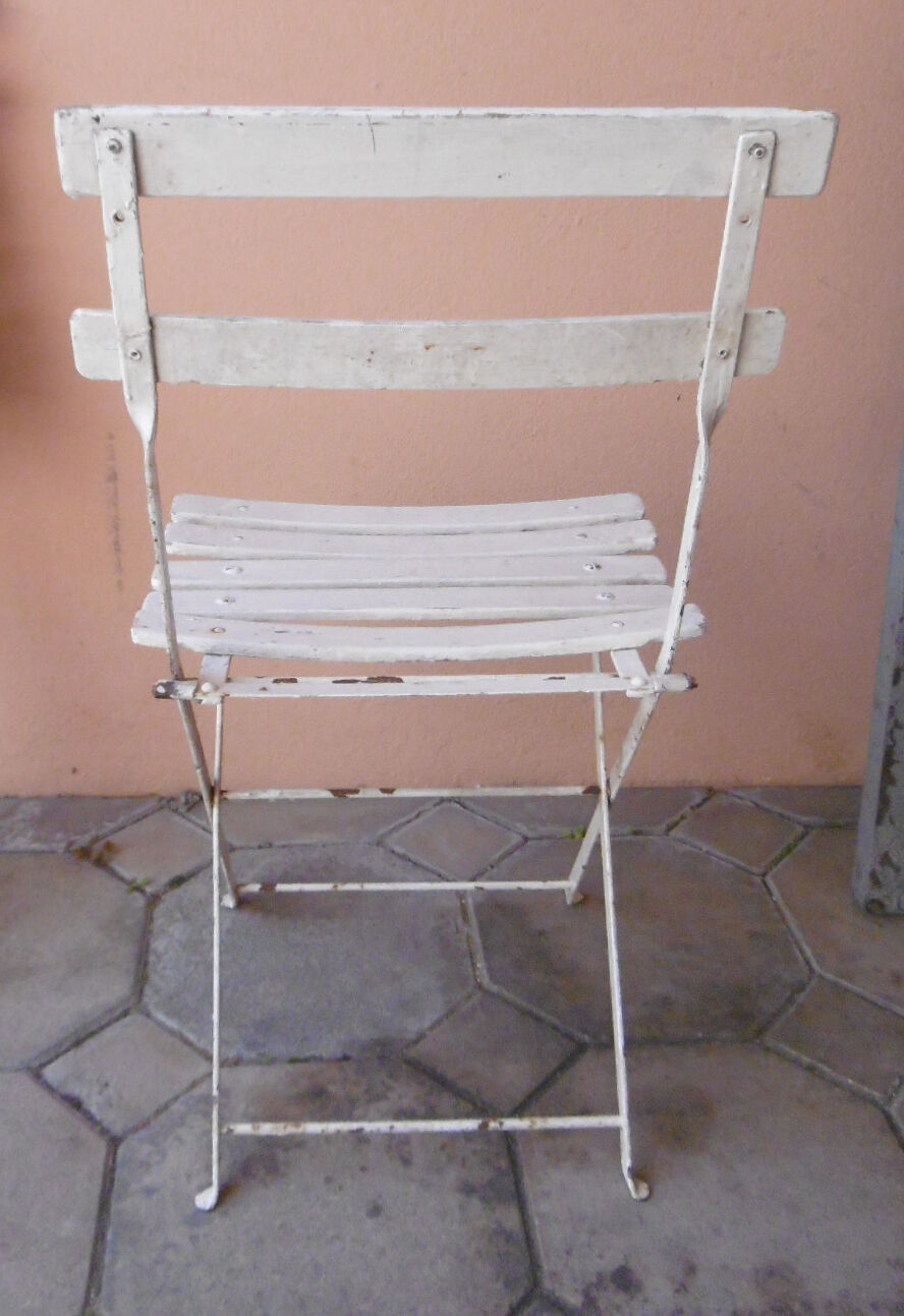 Wooden garden folding chairs