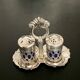 Duo salt shaker and pepper shaker 30s on display
