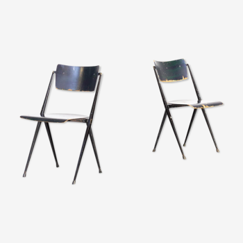 Chaises « pyramide » Wim Rietveld des années 50 pour Ahrend de Cirkel