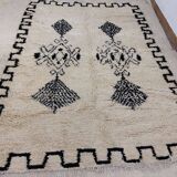 Handmade wool Berber rug 268x188 cm
