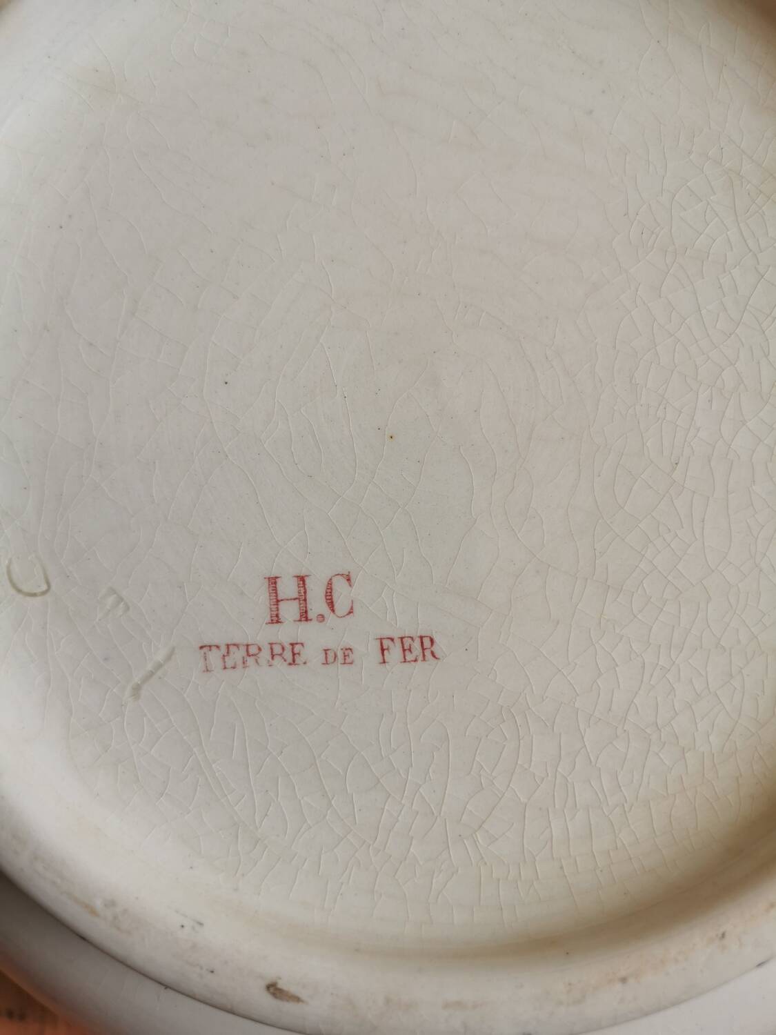Old HC soup tureen, iron earth
