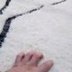 Tapis marocain Beni Ourain en laine tissée à la main