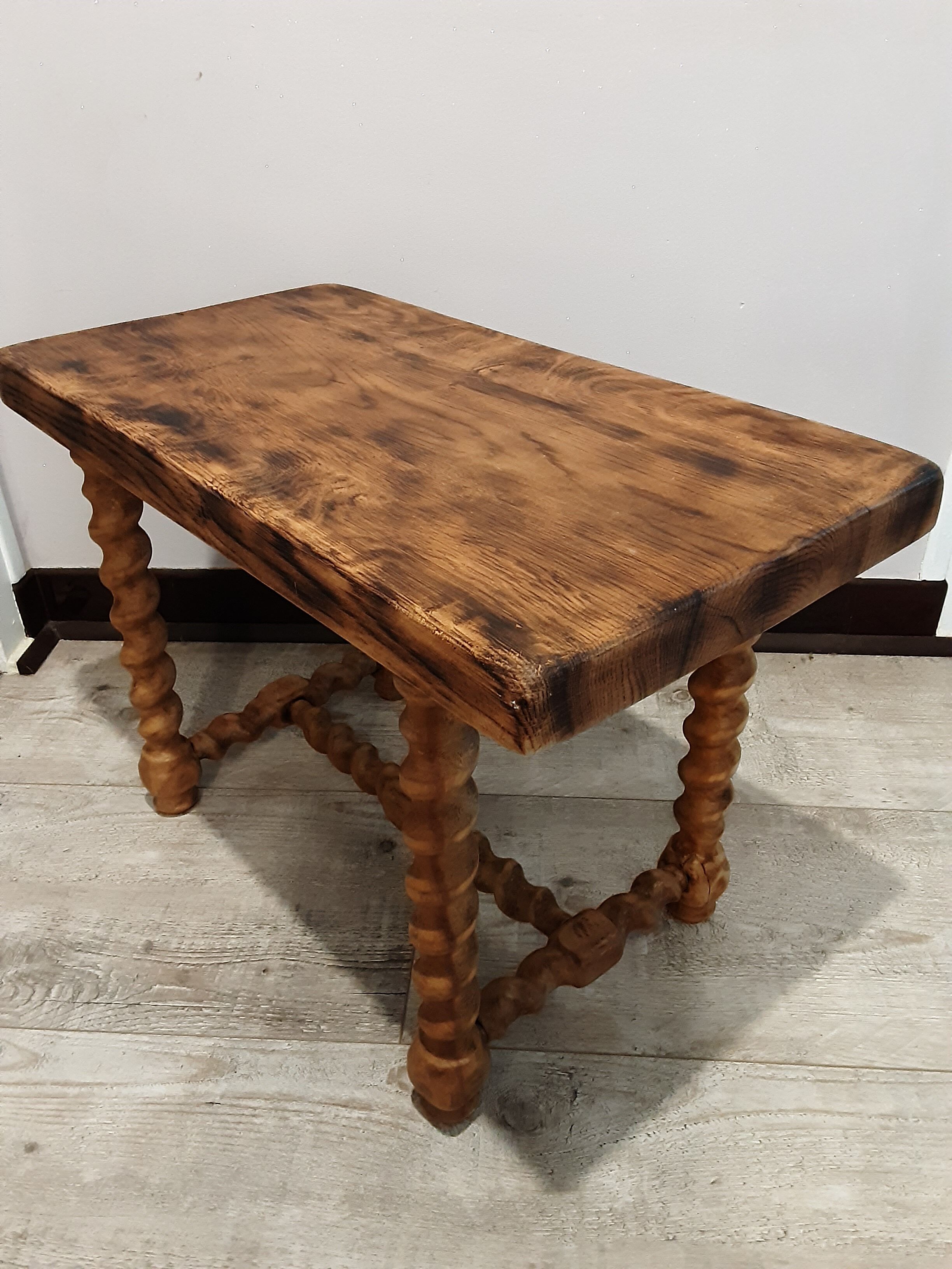 Coffee table restyled industrial style