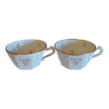 Old porcelain cups from Couleuvre