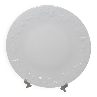 Plate porcelain