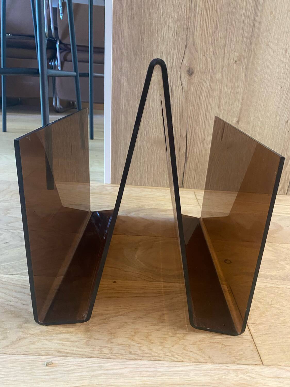 Vintage magazine rack in smoked plexiglass, Italian design from the 70s