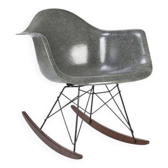 Elephant Grey Herman Miller Vintage Original Eames RAR Arm Shell Chair
