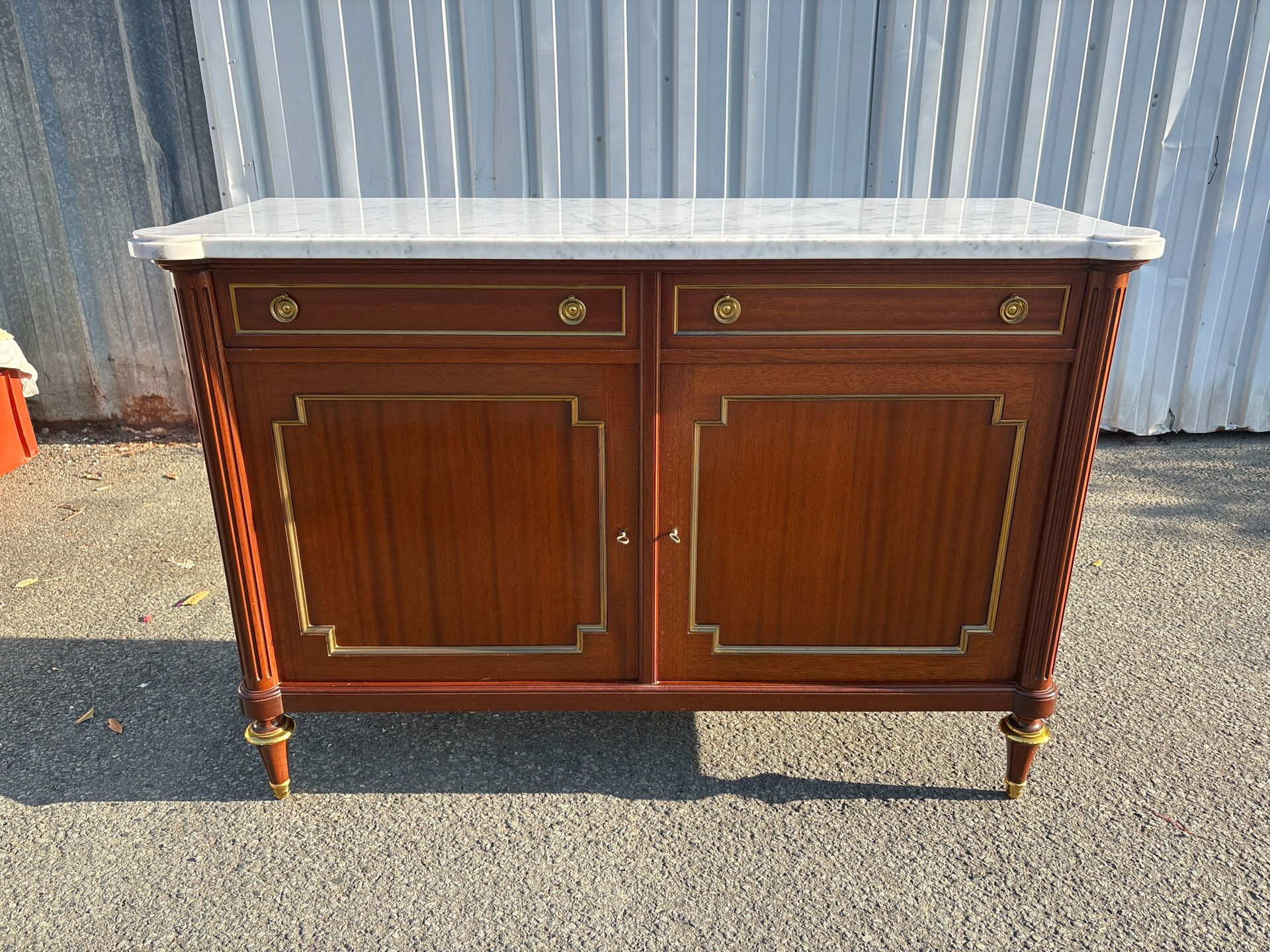 Neoclassical enfilade Maurice Hirsch