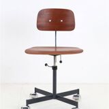 Kevi office chair by Jørgen Rasmussen / Teak / 1960s / Mid-century Danish modern design