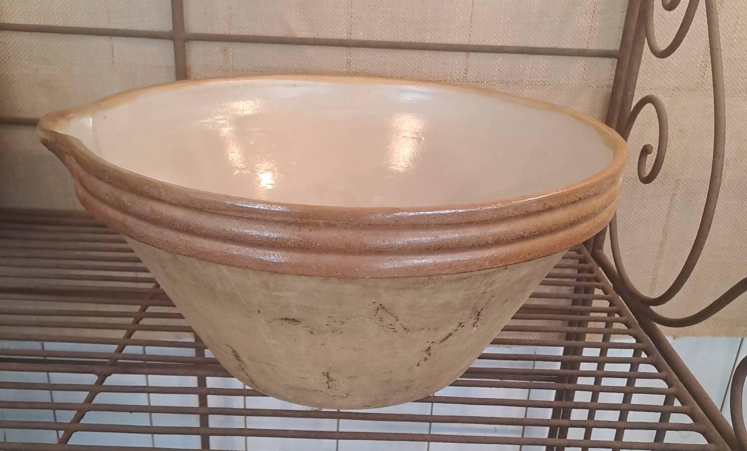 Glazed terracotta bowl
