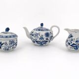 Hutschenreuther Service - Blue Onion -  Set for 12 (94 pieces)