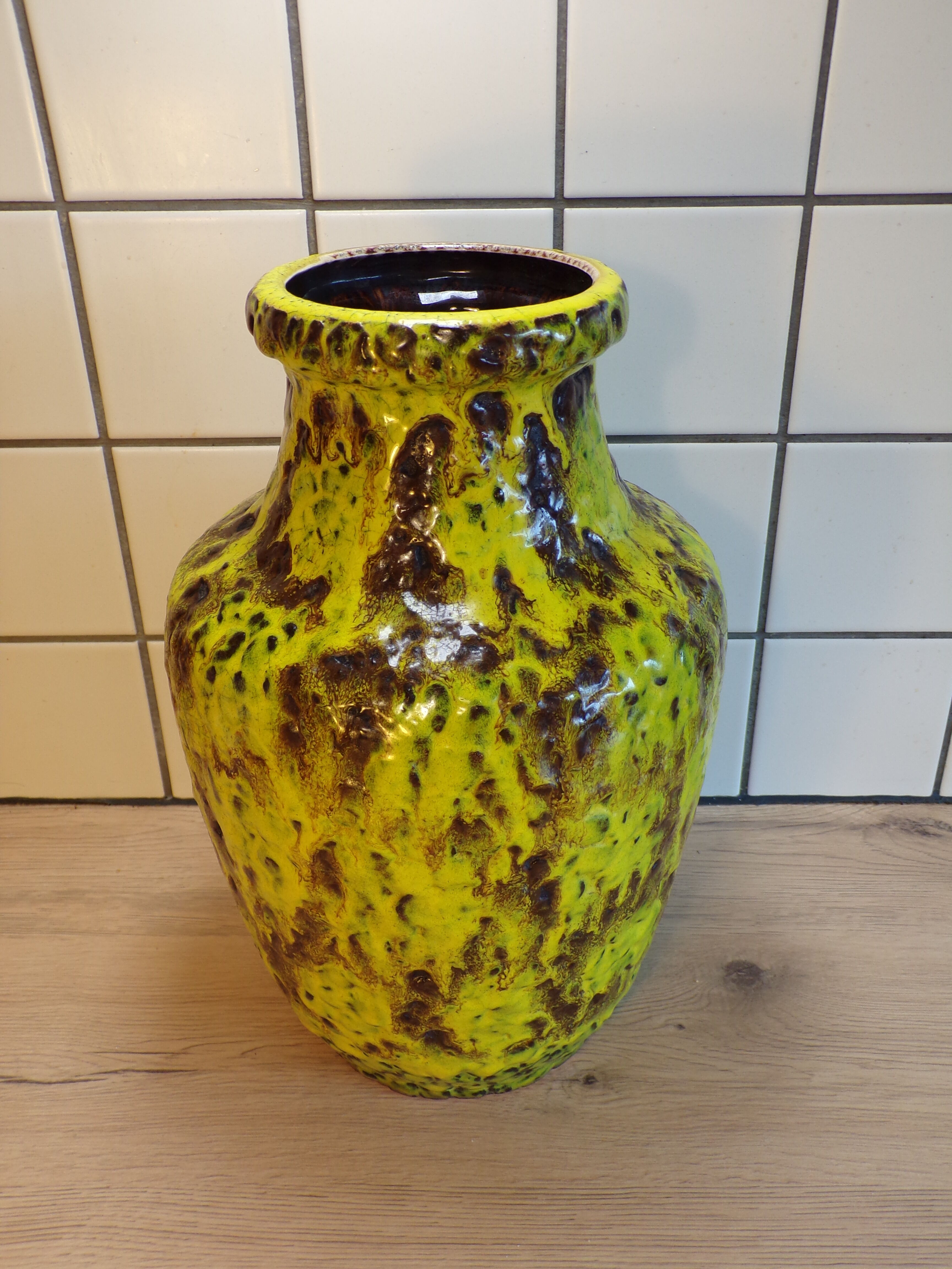 Vase fat lava Bay 566-30