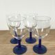 Verres à pied bleu