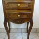 Chevet Louis XV en noyer massif