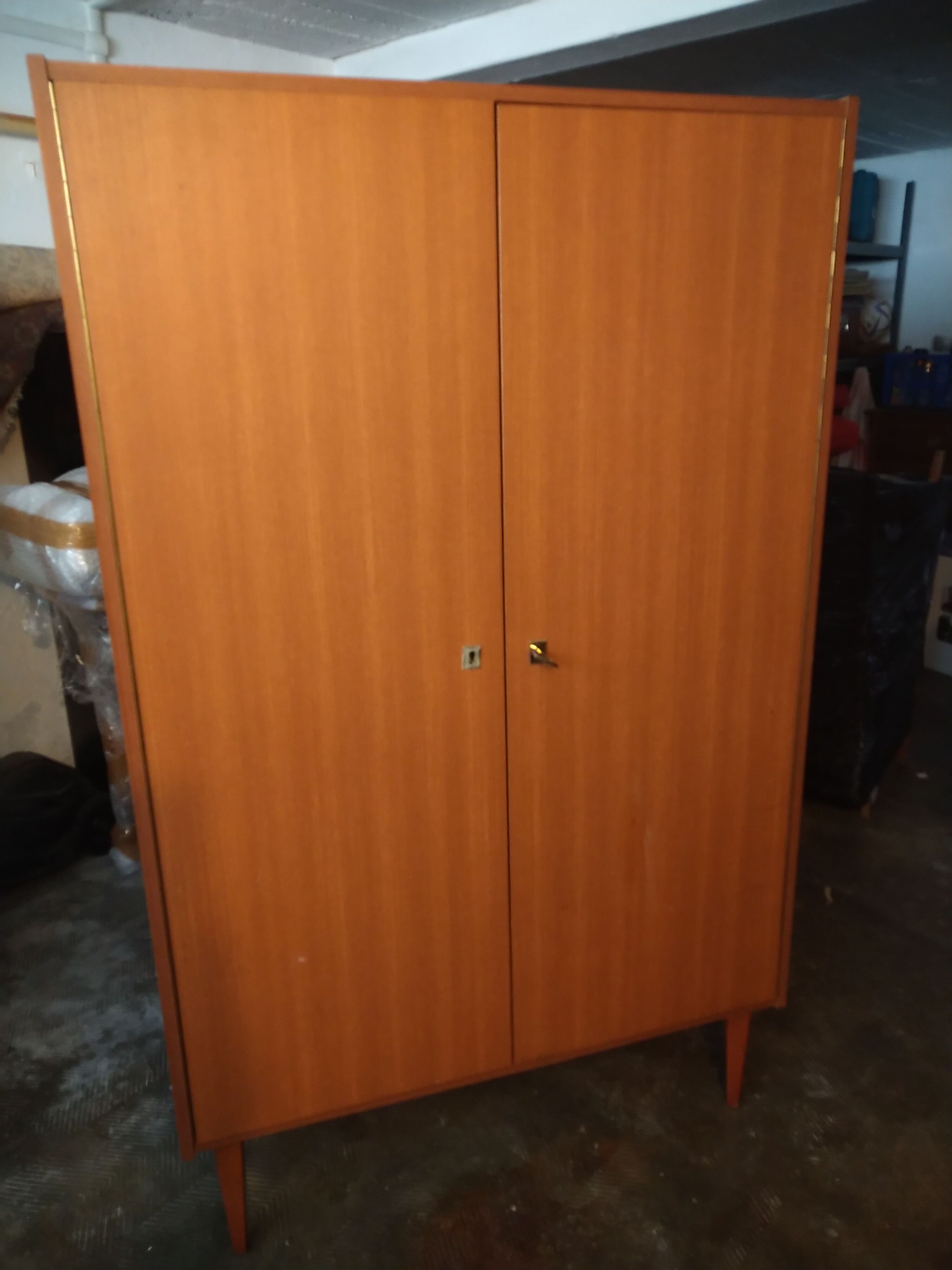 Armoire vintage seventies