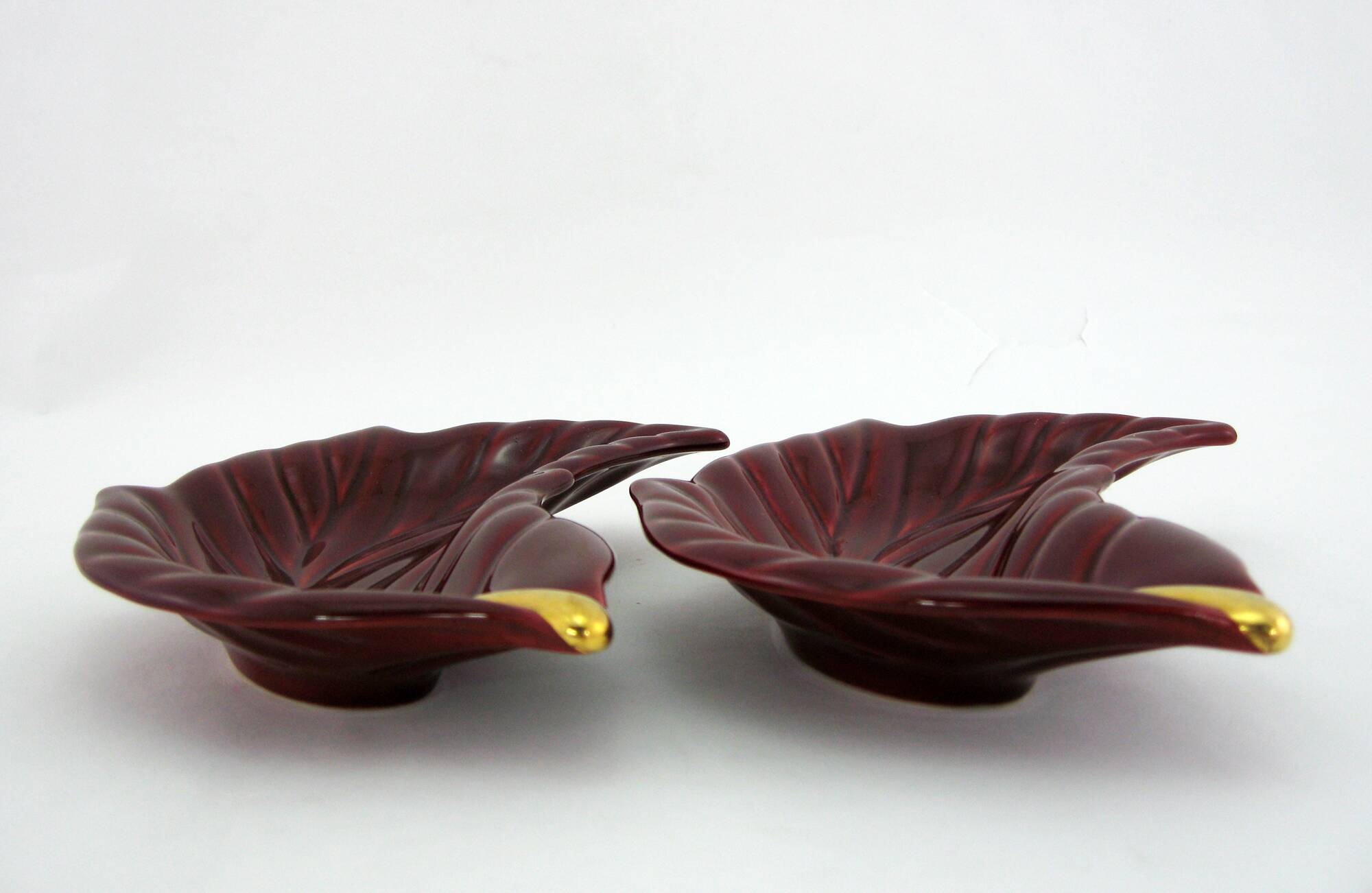 2 red and gold ceramic leaf-shaped bowls - Verceram France - vintage year