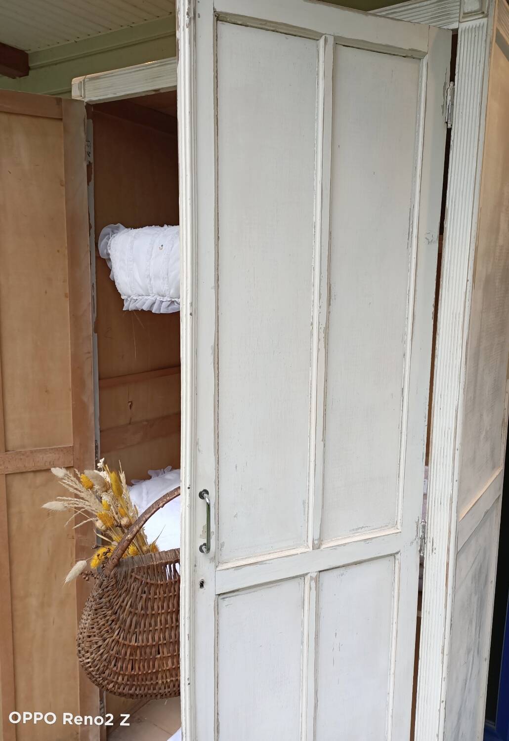 XXL Parisian wardrobe