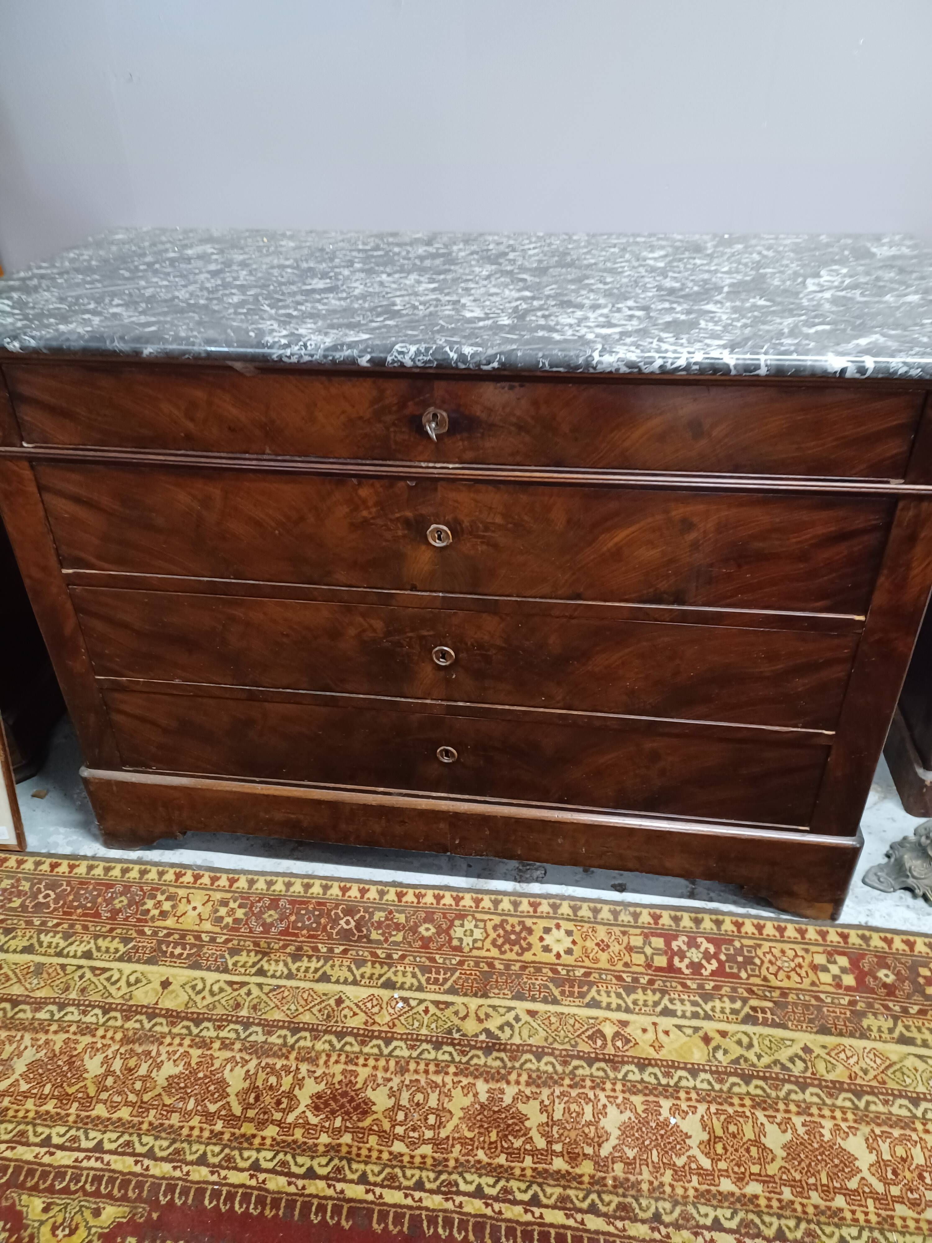 Commode Louis Philippe en acajou