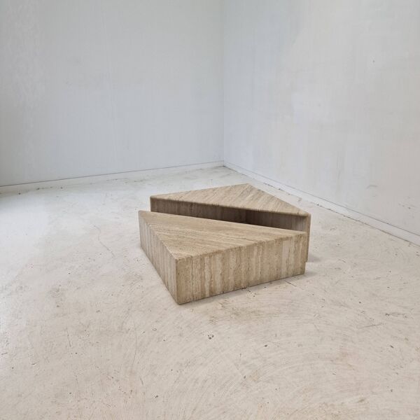 Set of Two Triangle Coffee Tables In Travertine By Up & Up, Italy 1980's