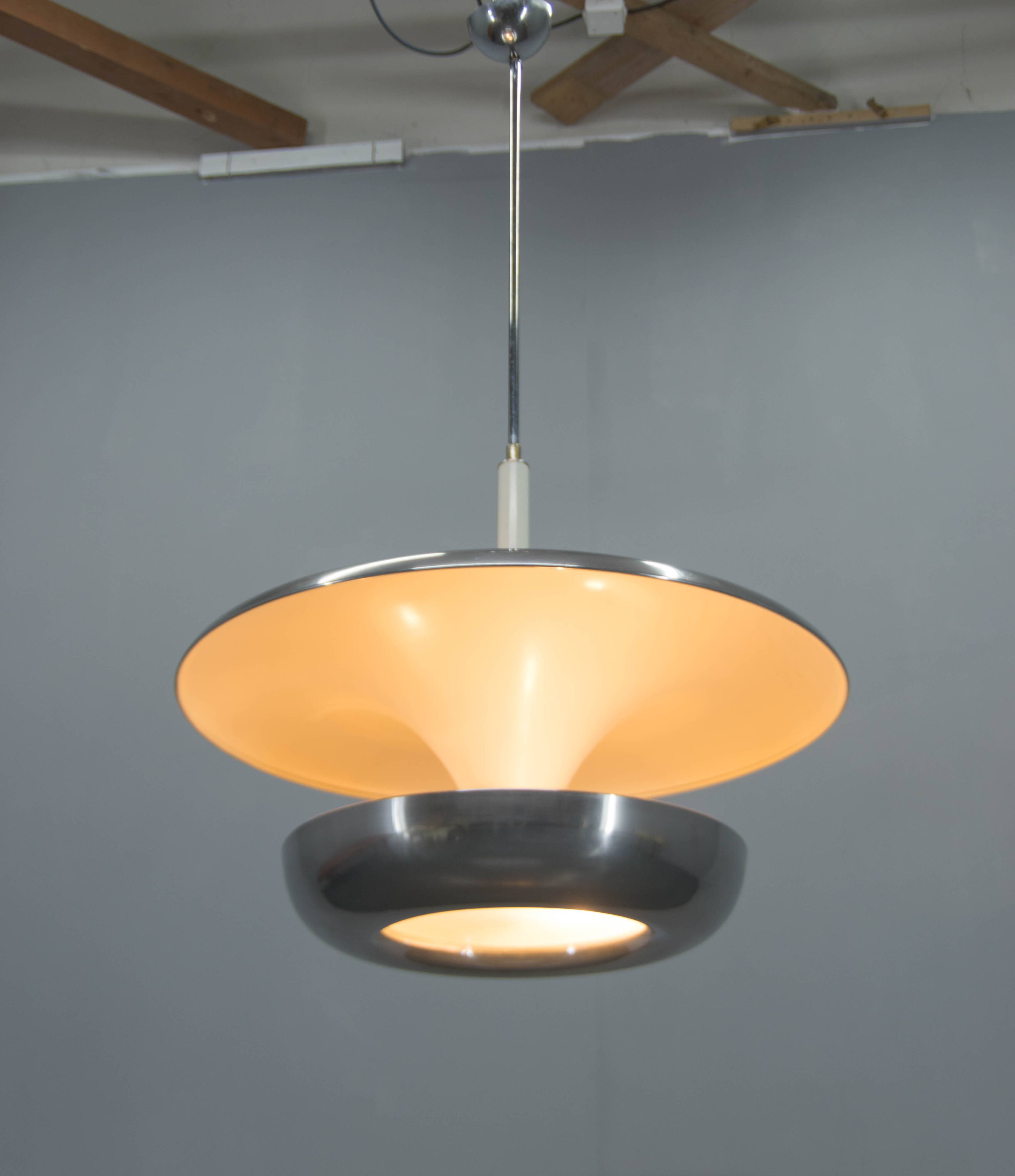 Grand lustre Bauhaus de Franta Anyz pour IAS, années 1920, restauré