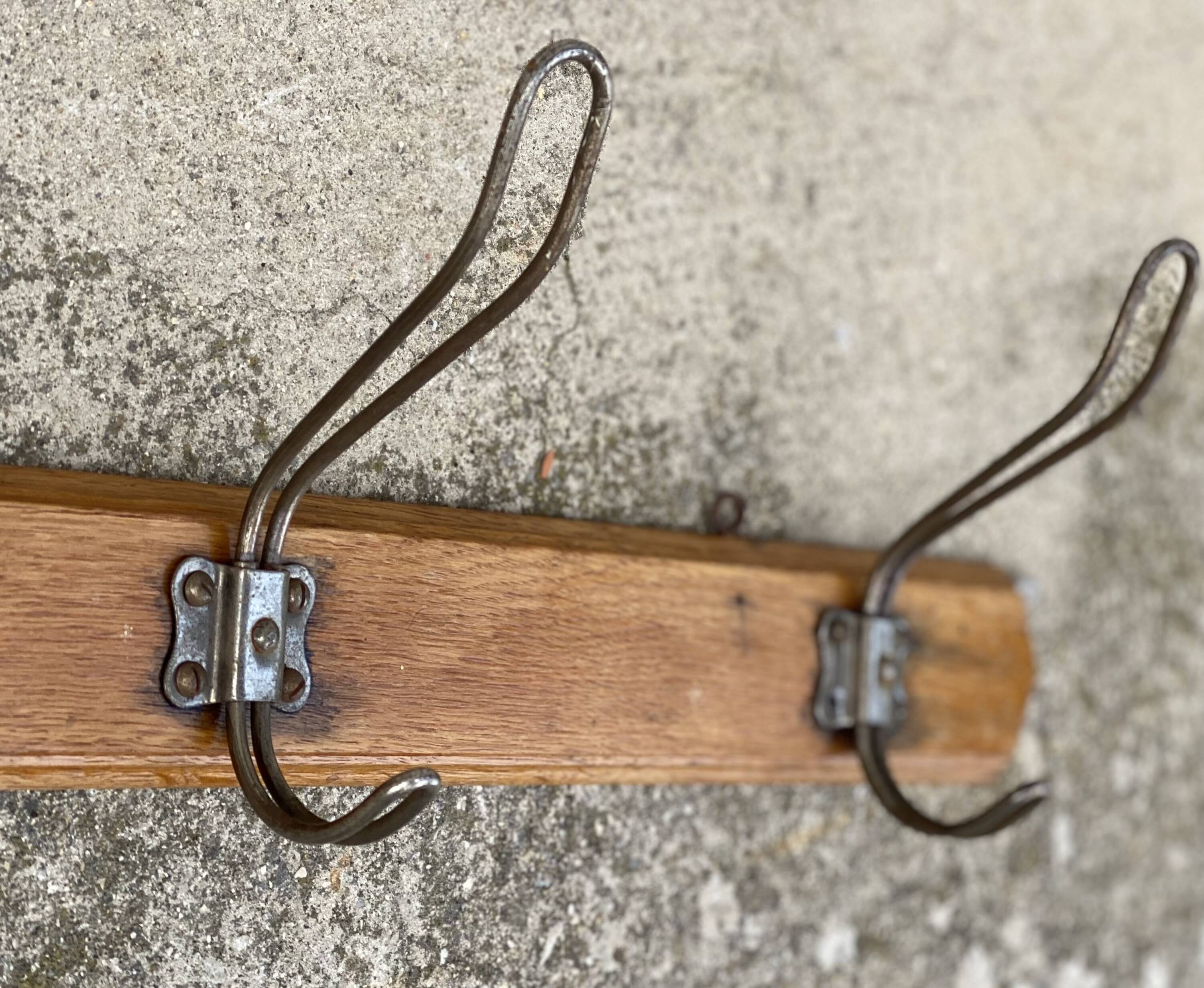 Wall-mounted coat rack with 3 hooks Vintage 1900