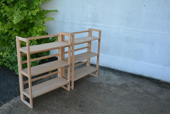 Shelves, folding libraries