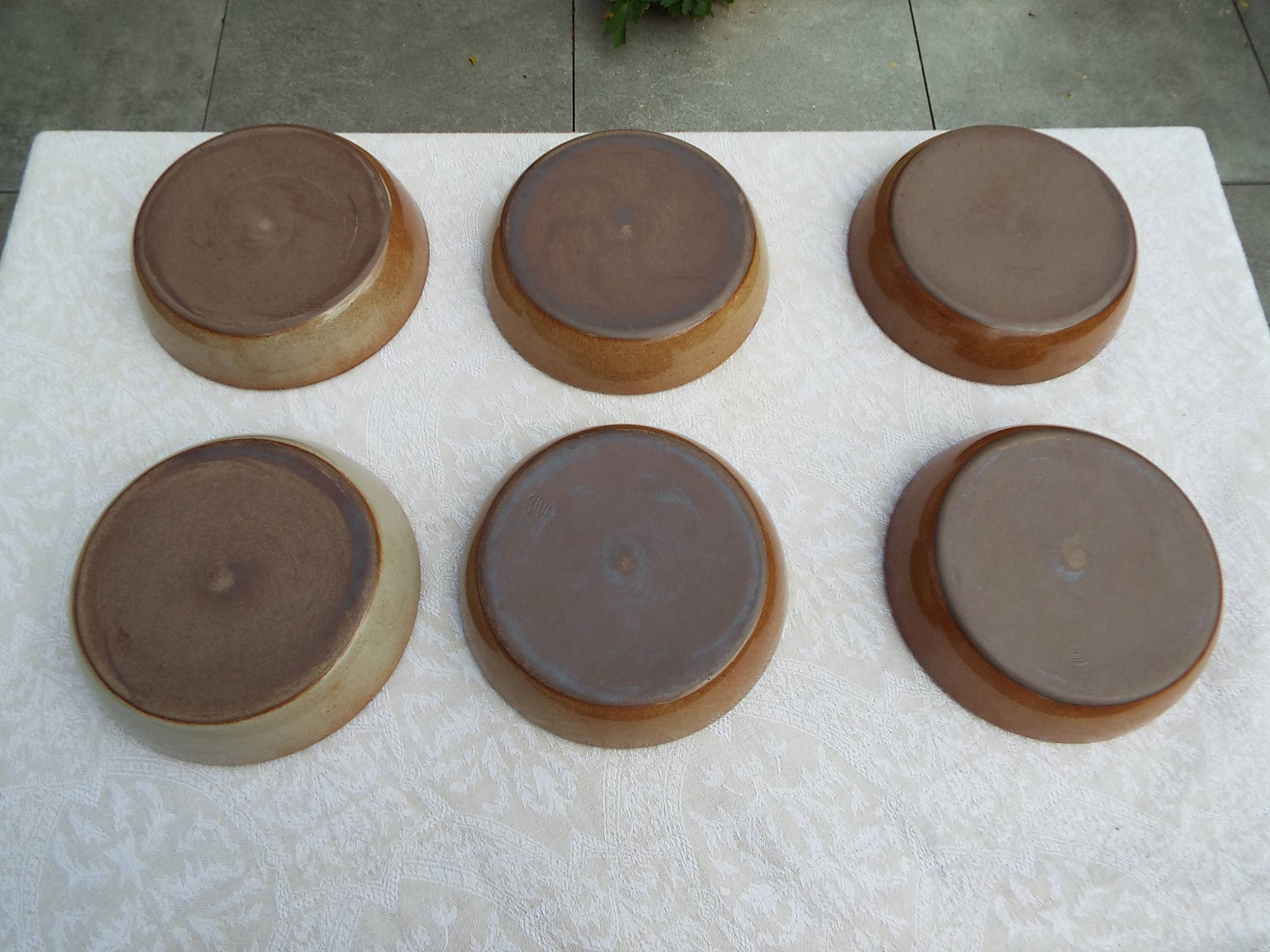 6 hollow plates sandstone Montgolfier