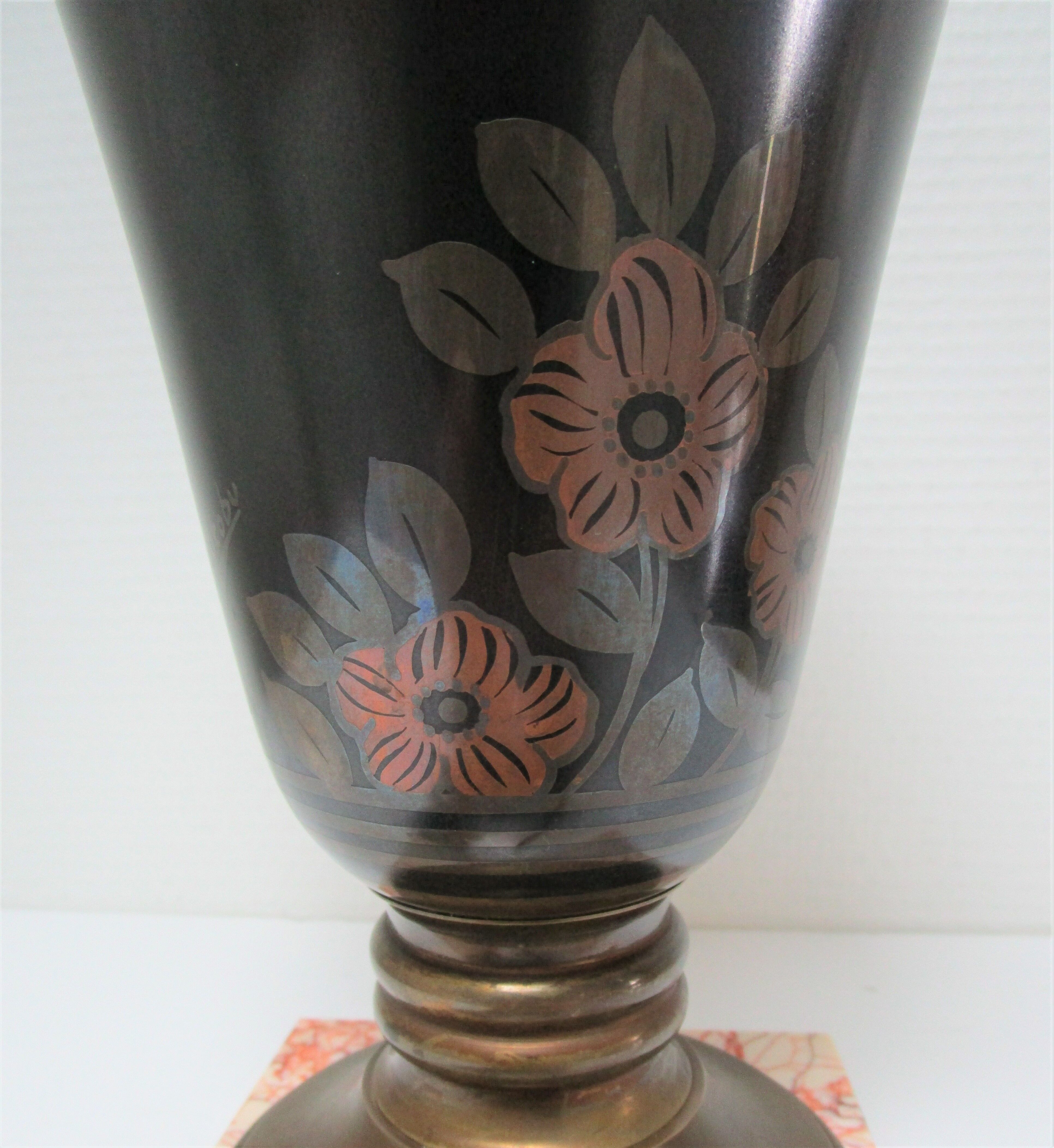 Lampe vasque art déco métal et marbre signée a.ducobu décor fleurs oiseau