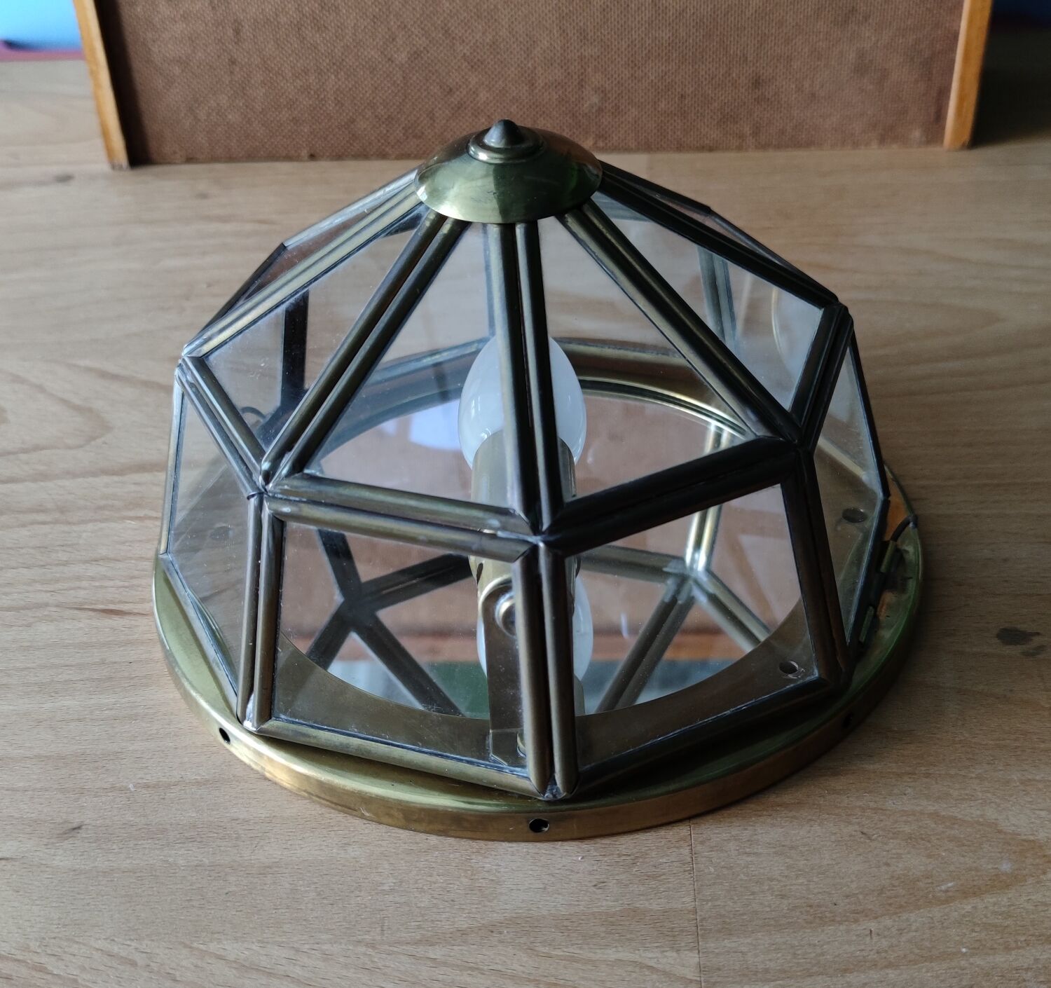 Wall or ceiling lamp