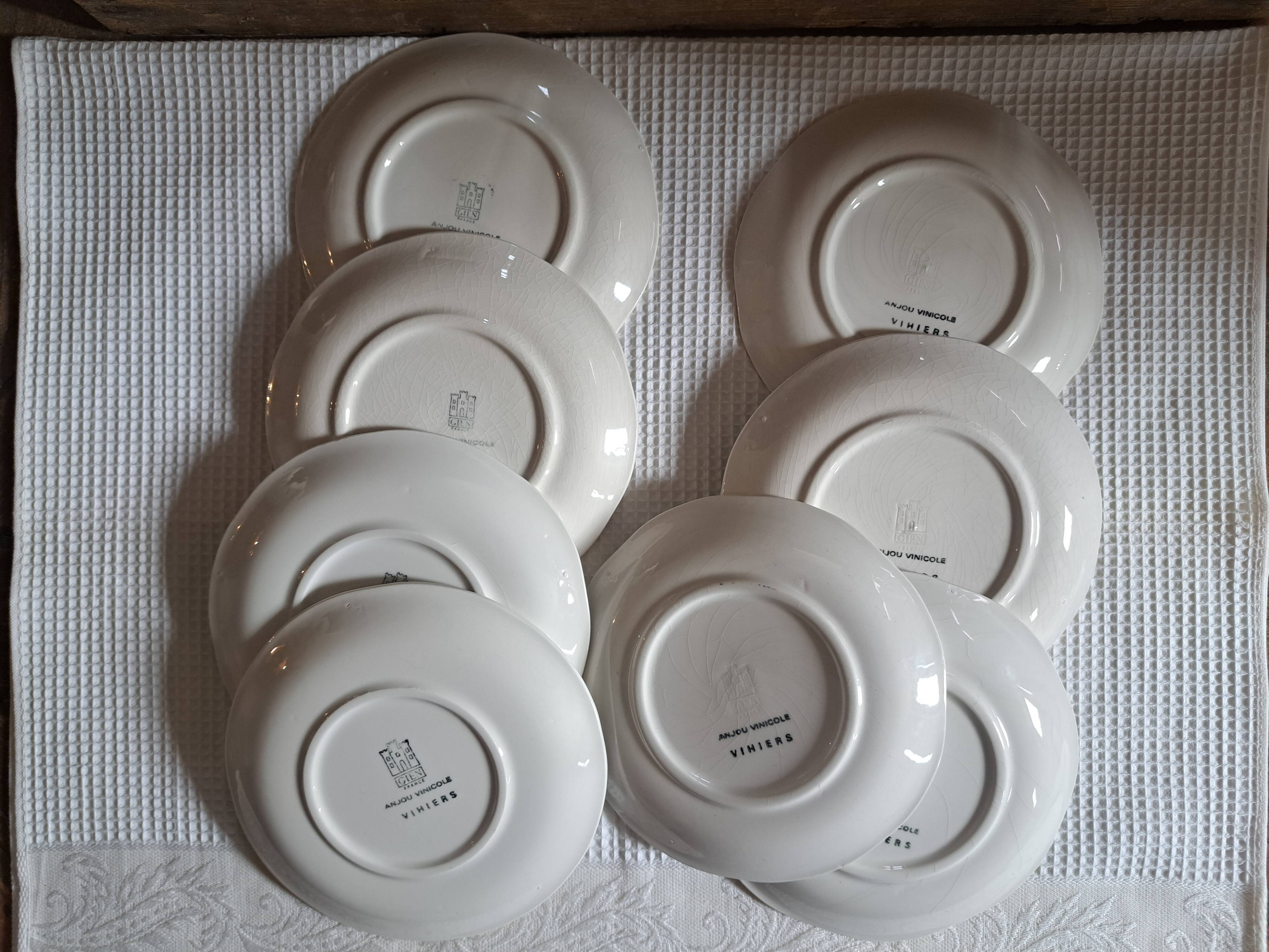 Cheese plates earthenware of Gien Anjou vinicole Vihiers