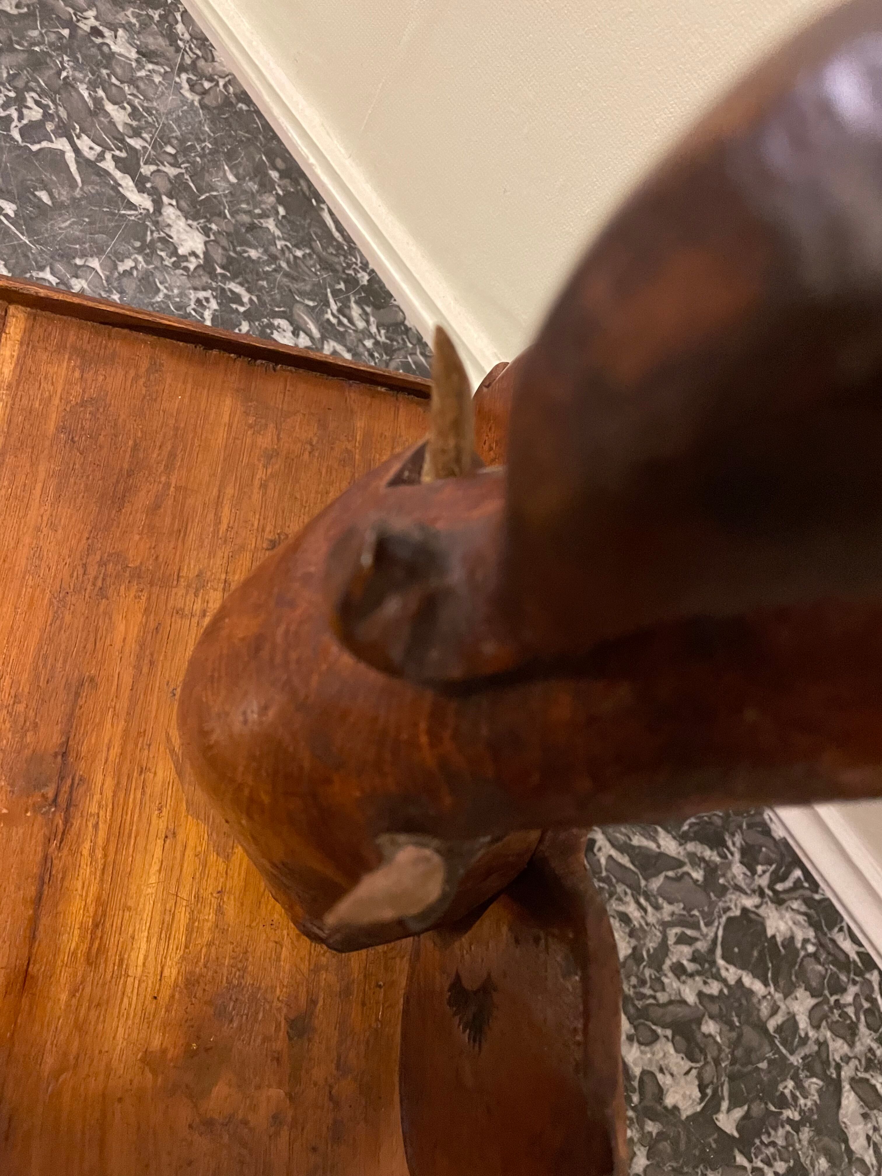 Wall console elephant head