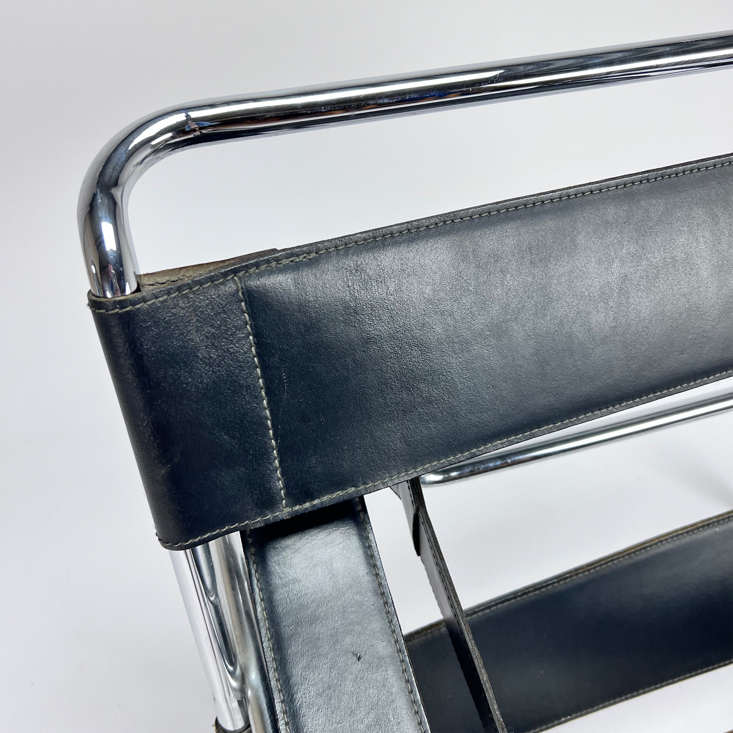Fauteuil Wassily B3 par Marcel Breuer, années 1980