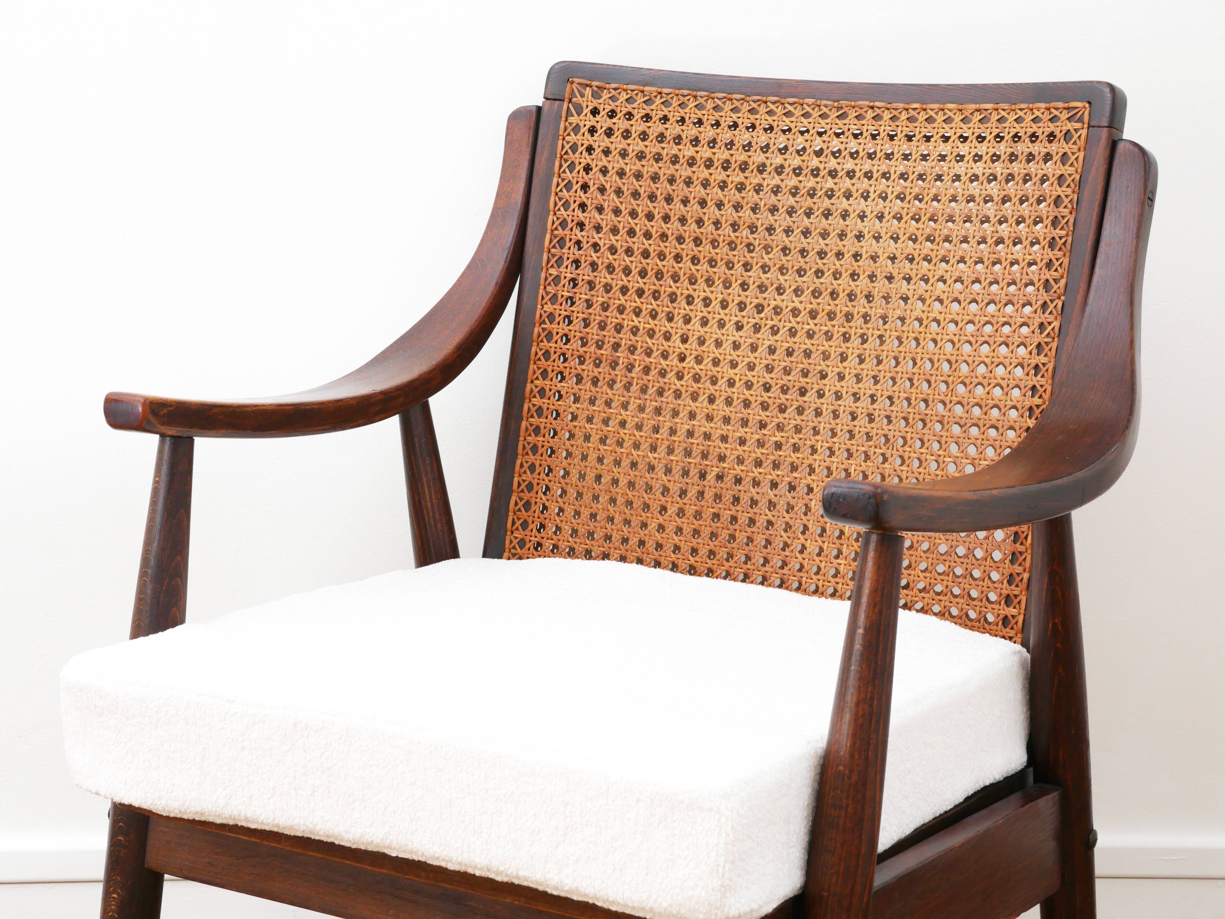 Fauteuil vintage en cannage - Restauré - Assise neuve