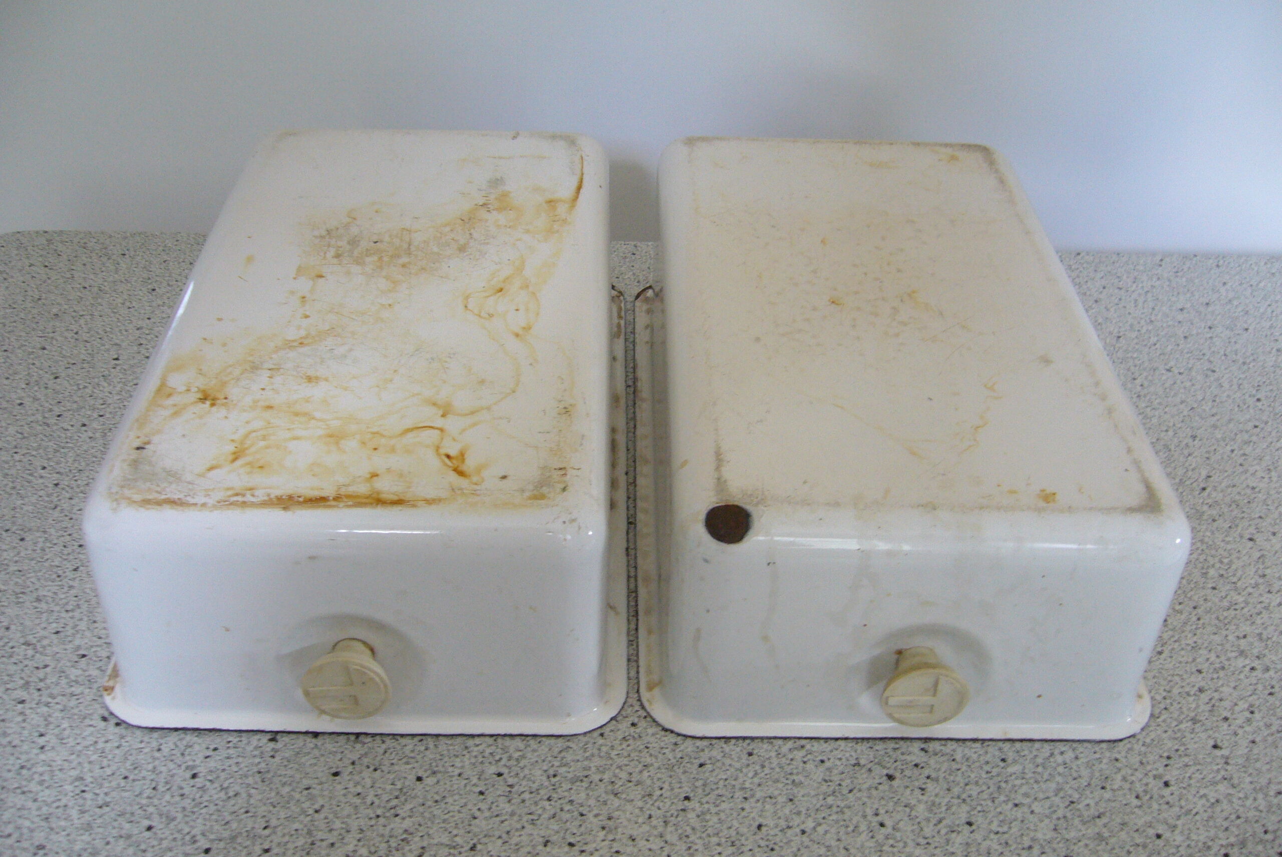 Pair of enamelled tole trays 20/30s