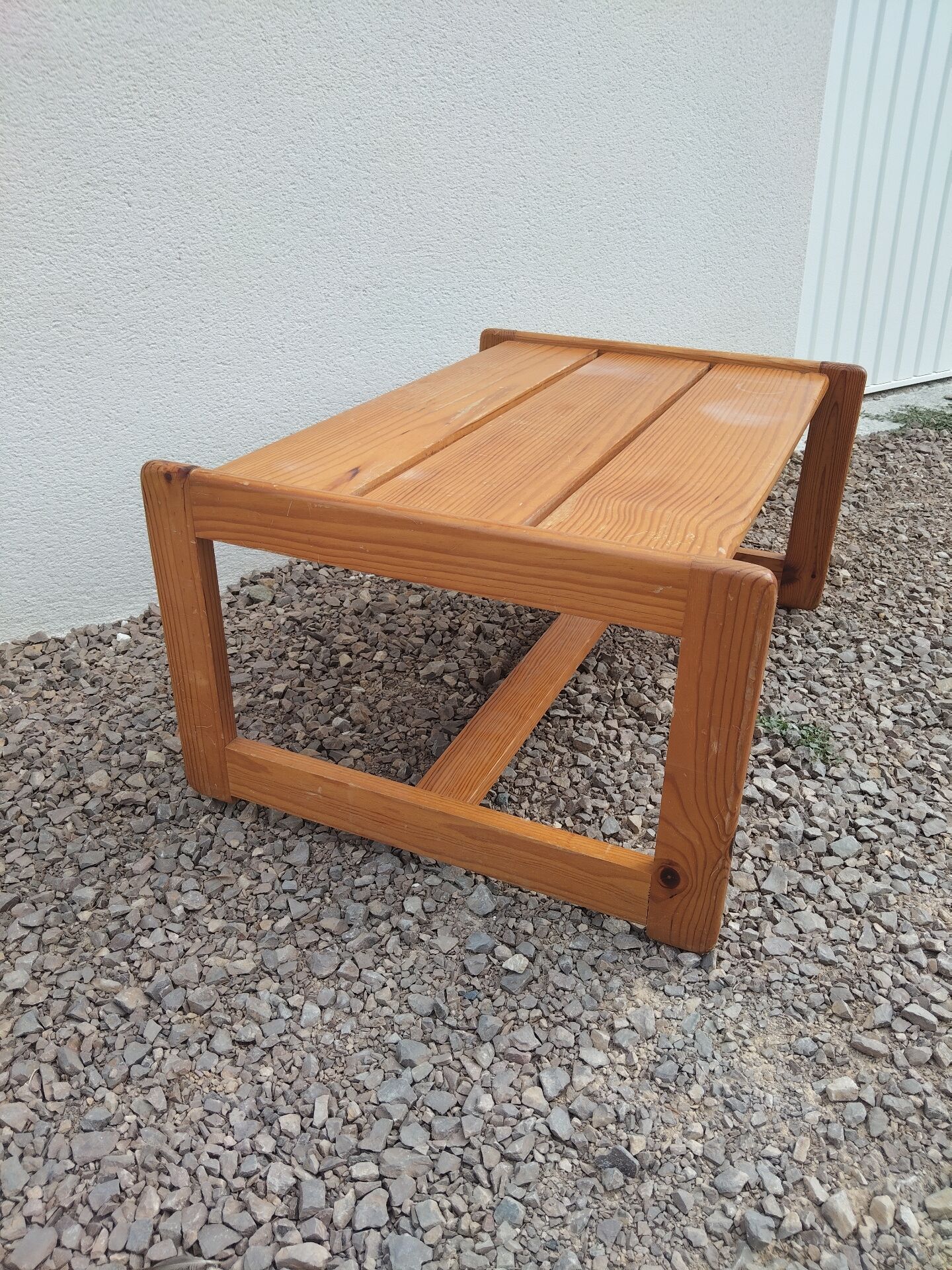 Table basse vintage en pin massif, années 1970