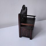 Miniature Breton chest bench
