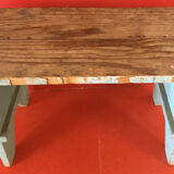 Natural wooden lace-up bench paints popular art