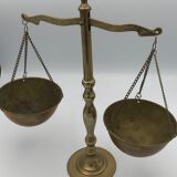 Decorative brass equal arms scale -25.5 cm