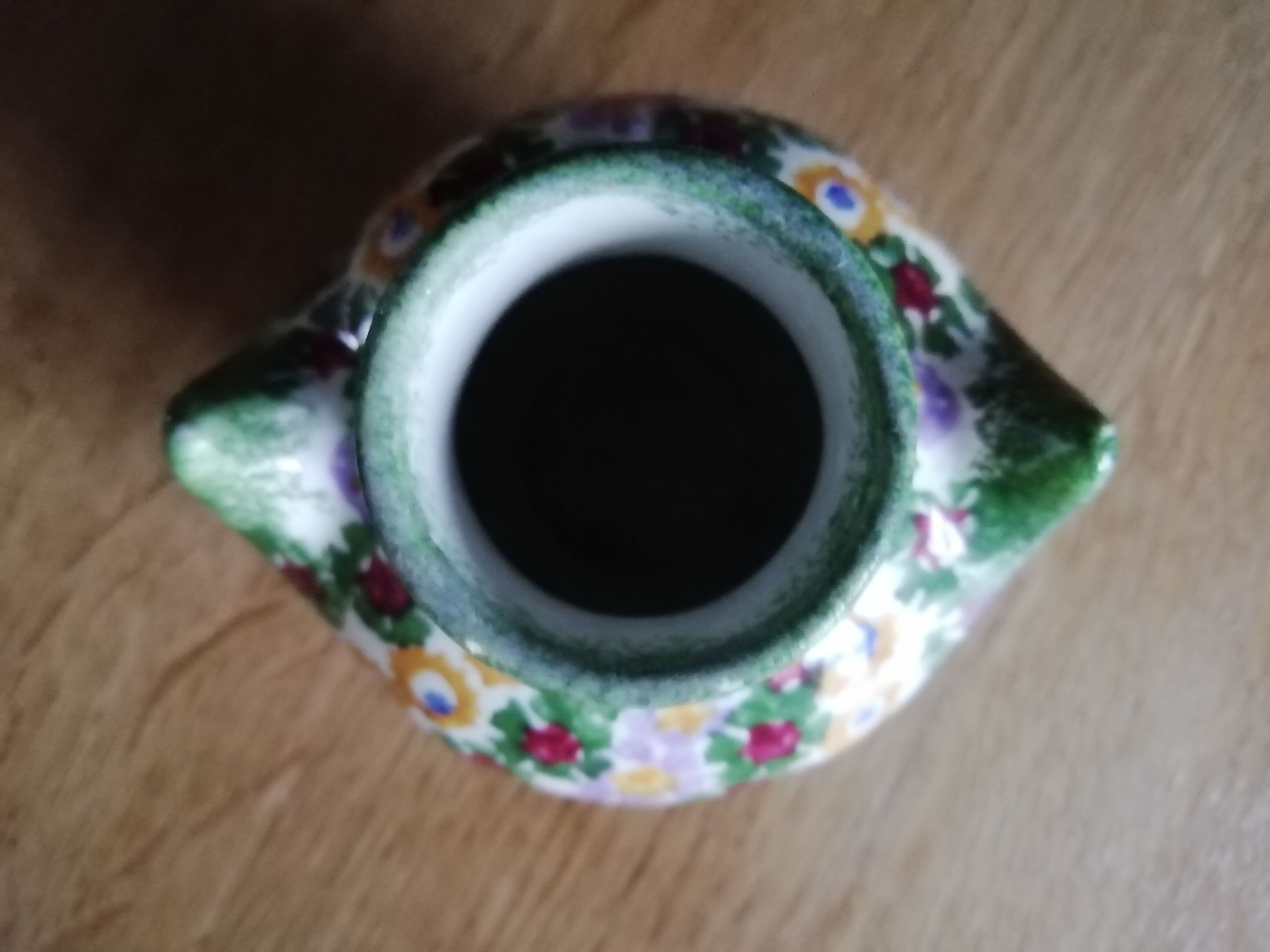 Floral decoration vase