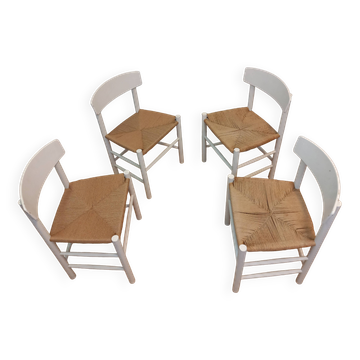 Set of 4 Fredericia Börge Mogensen chairs