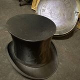 Clap hat with its box