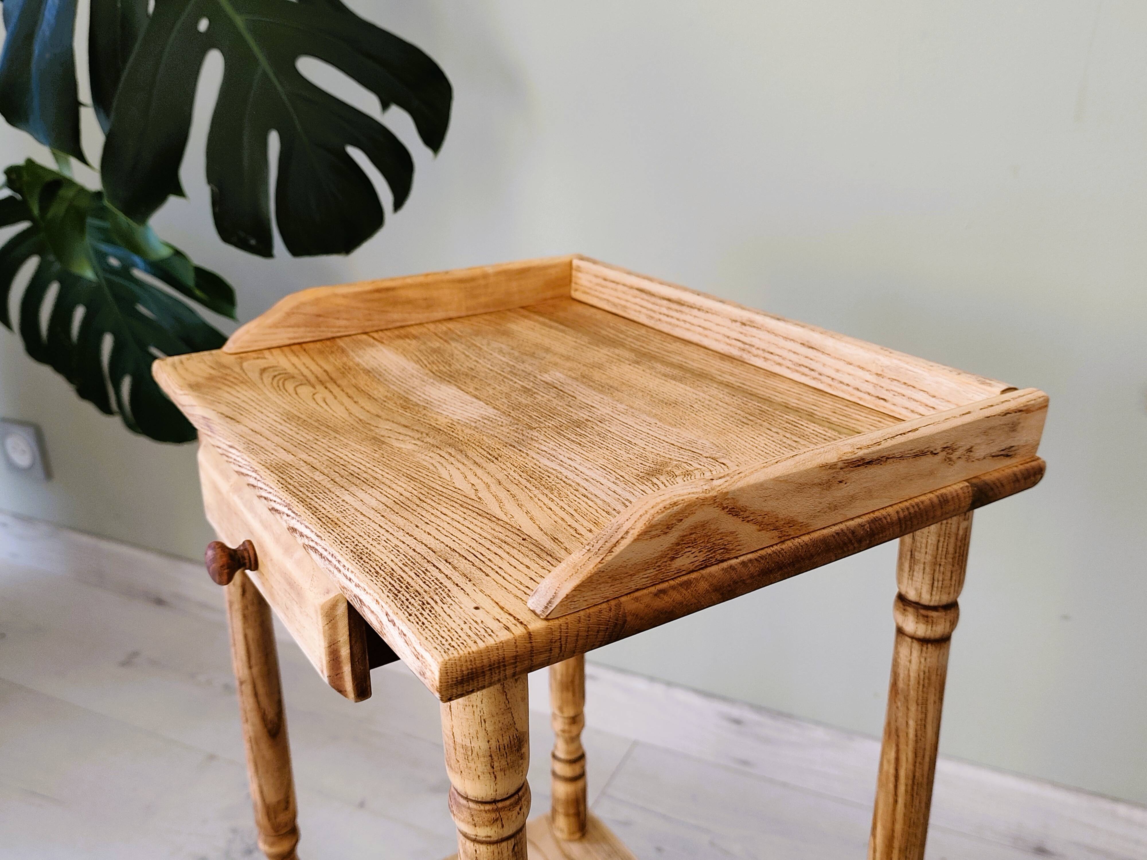 Small accent piece in solid wood