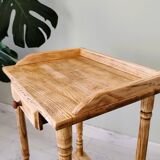 Small accent piece in solid wood