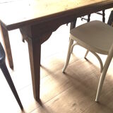 Farm table