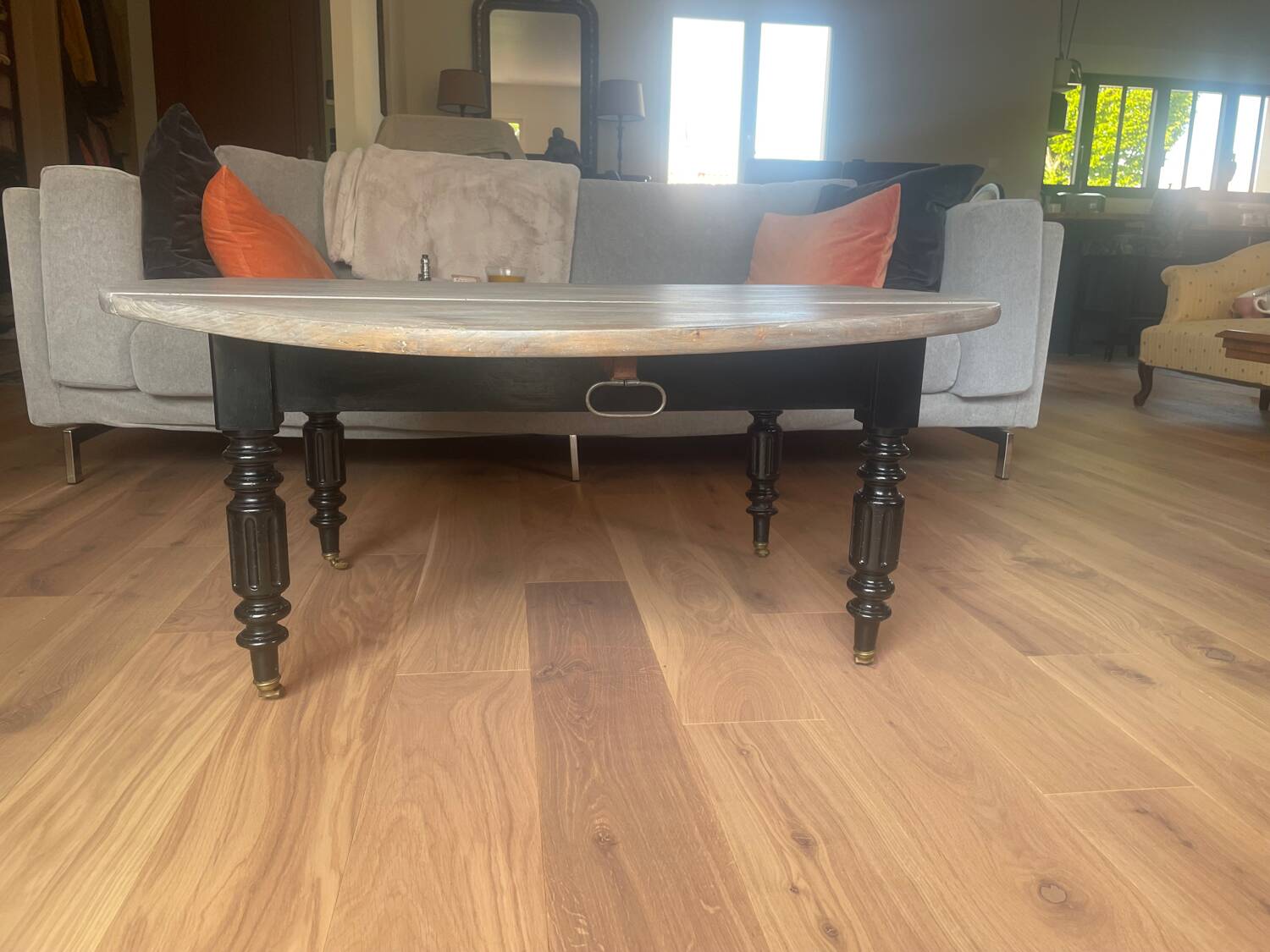 Old round coffee table